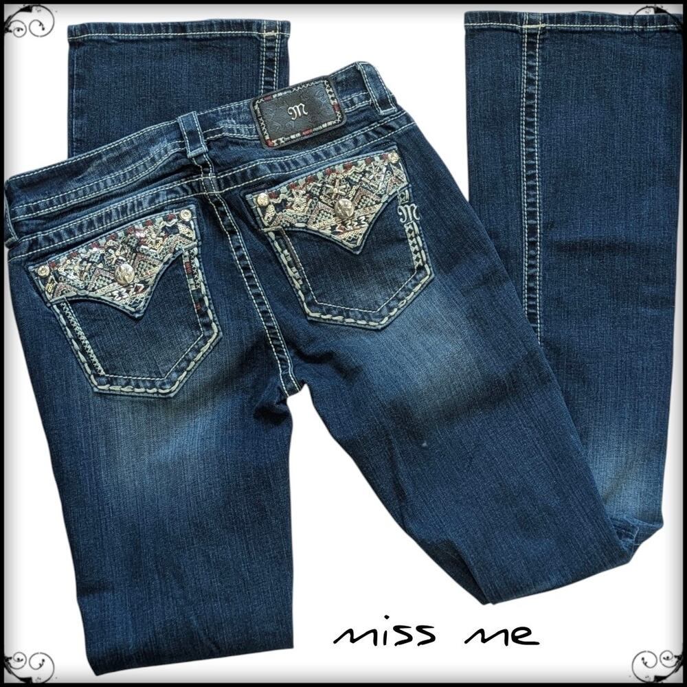 MISS ME Mid Rise Bootcut Denim Jeans Women's 28/34 Dark Blue Wash Pocket Design
